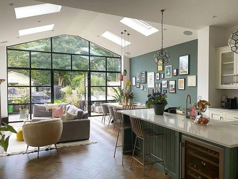 Open plan Crittall conservatory kitchen - IMAGE: @85_wf Open Kitchen And Dining, Conservatory Kitchen, Kitchen Diner Extension, Garden Room Extensions, House Extension Plans, Open Plan Kitchen Dining Living, Open Kitchen And Living Room, Open Plan Kitchen Diner, Open Plan Kitchen Dining