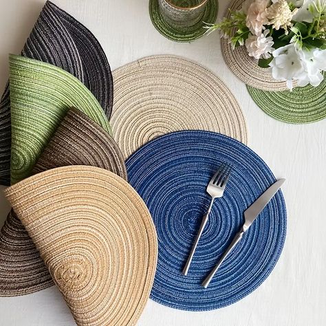 Easy Placemats, Round Table Mats, Tafel Decor, Stil Boho, Plate Mat, Mantel Redondo, Woven Placemats, Cup Mat, Table Pads