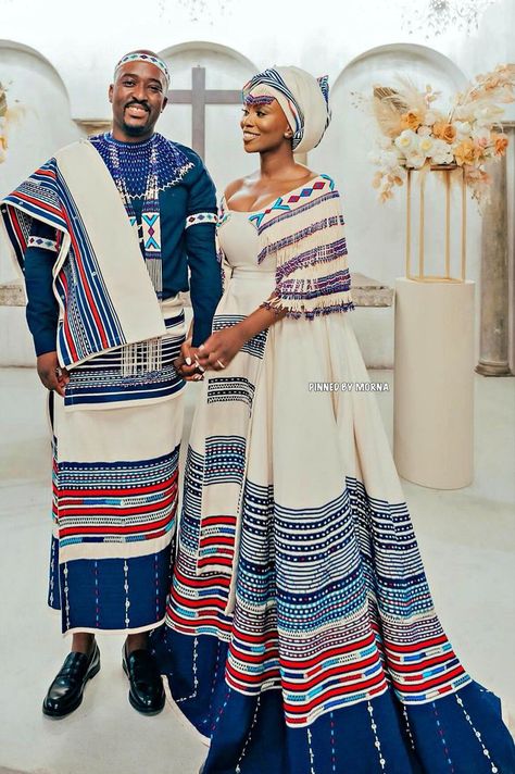 Xhosa Makoti Outfits, Zulu Traditional Attire, Xhosa Traditional Attire, Xhosa Attire, South African Traditional Dresses, South Africa Fashion, Soft Feminine Outfits, African Traditional Wear, African Traditional Wedding Dress