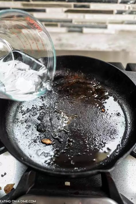 Cast Iron Skillet Seasoning, Rusted Cast Iron Skillet, Dairy Free Mac N Cheese, Cleaning Rusty Tools, Season A Cast Iron Skillet, Cast Iron Seasoning, Cooking In Cast Iron, Cleaning Cast Iron Pans, Cleaning Cast Iron Skillet