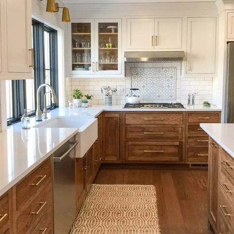 Kitchen Cabinets Finishes, Kitchen With Brushed Gold Hardware, Cream Countertops Kitchen Wood Cabinets, Scandinavian Kitchen Dark Cabinets, Dual Tone Cabinets Kitchen, Kitchen Remodel Boho Modern, Kitchen With 8ft Ceilings, Modern Traditional Kitchen Cabinets, White Top Cabinets Wood Lower