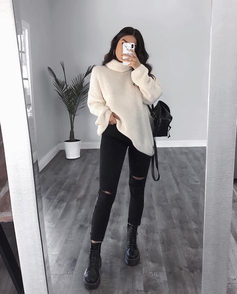 Winter Outfits 2019, Comfortable Winter Outfits, Rok Outfit, Teenage Outfits, Perfect Fall Outfit, Skirt Shoes, Eyes Model, Teenager Outfits, Cute Fall Outfits