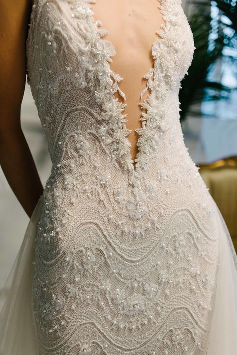 Galia Lahav Amani, High Fashion Wedding Dress Couture, V Neck Halter Wedding Dress, Gahlia Lahav, Special Wedding Dress, Beaded Wedding Dresses, Galia Lahav Bridal, White Dress Bridal, Fairytale Wedding Dress