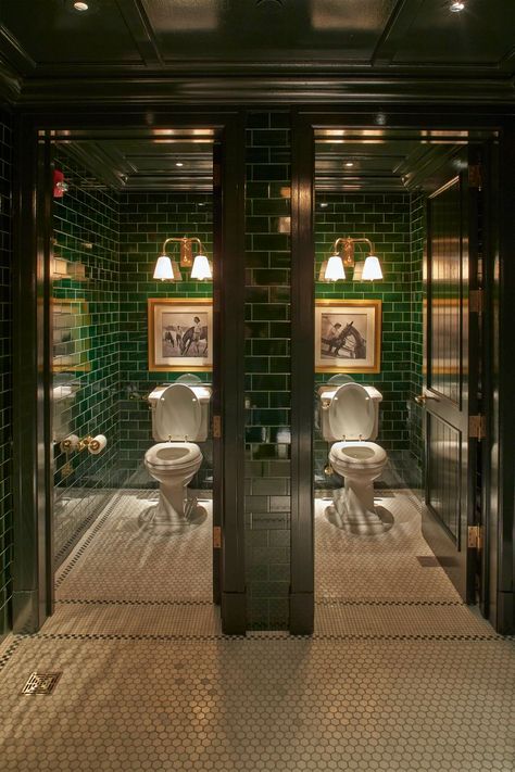 Polo Bar NYC New York — ALFREDO PAREDES Polo Bar Nyc, Polo Bar, Toilette Design, Restaurant Bathroom, Restroom Design, Jazz Bar, Nyc Bars, Bar Interior Design, Bar Interior