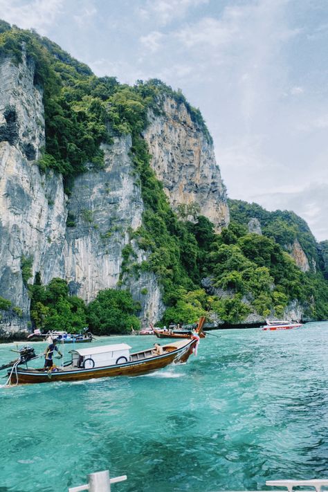 phi phi islands, thailand Phi Phi Islands Thailand, Thailand Sunsets, Islands Thailand, Phi Phi Islands, Koh Chang, Phi Phi Island, Travel Thailand, Asian Countries, 8k Wallpaper