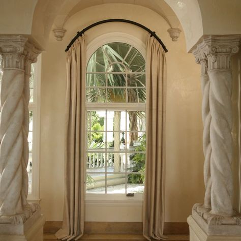 Room Divider Ideas Bedroom, Bathroom French Doors, Arched Window Coverings, Curtains For Arched Windows, Arched Window Treatments, Hot Tub Room, Doorway Decor, Arch Doorway, Arched Doors