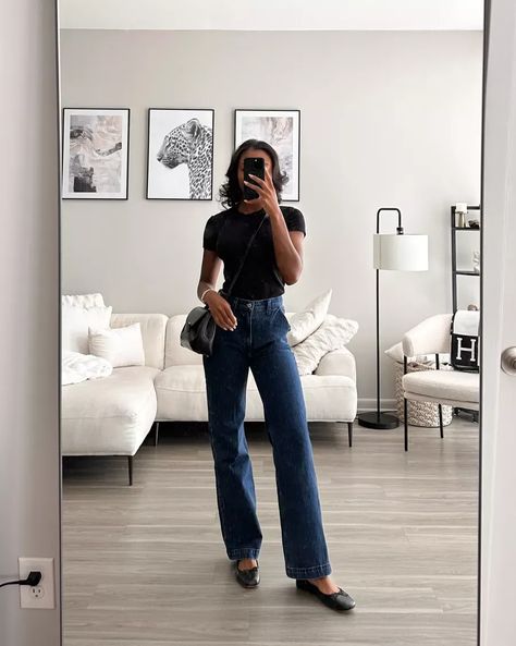 Black Ballet Flats Outfit Jeans, Black Bag Outfit Casual, Outfits With Flats And Jeans, How To Style Black Ballet Flats, Edgy Ballet Flats Outfit, Ballet Flat Outfit 2024, Jeans Ballet Flats Outfit, Outfit Ideas With Flats, Black Flats Outfit Casual