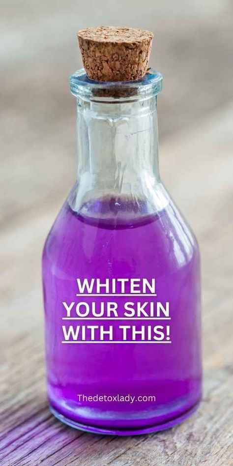 DIY Essential Oils Recipes For Skin Whitening - The Detox Lady Diy Bath Oil, Body Oil Recipe, Best Oil For Skin, Essential Oils Recipes, Skin Lightening Diy, Essential Oils For Face, Diy Essential Oil Recipes, Shimmer Body Oil, Essential Oil Carrier Oils