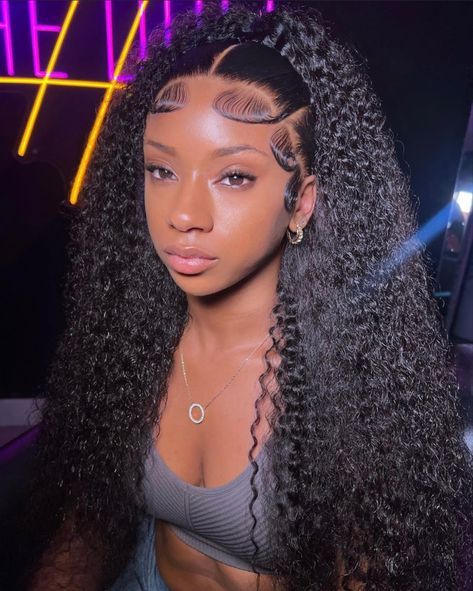 Curly Hair Frontal Wig Styles, Lace Wig Curly Hairstyles, Loose Deep Wave Frontal Wig Hairstyles, Cute Curly Lace Front Hairstyles, Lace Front Wig With Two Braids, Style For Curly Wig, Lace Frontal Curly Hairstyle, Hairstyle For Curly Wig, Two Braids Wig Style