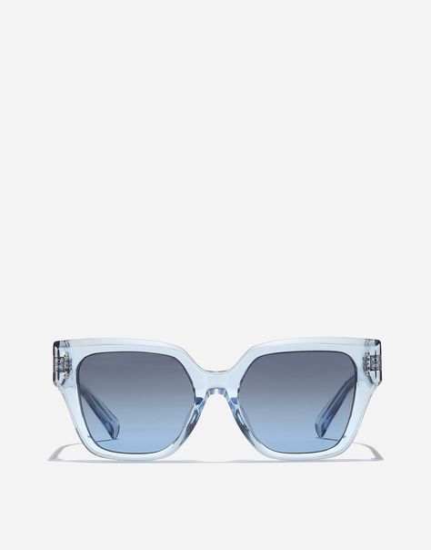 Transparent light blue acetate frame Transparent light blue acetate temples Light blue lenses 100% UV protection Size lens - bridge - temple: 52 - 18 - 145 mm Fitting: Universal Packaging: Institutional Made in Italy Blue Lenses, Made In, Uv Protection, Sunnies, Sunglasses Women, Temple, Dolce And Gabbana, Lenses, Bridge