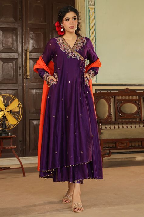 Shop for these amazing collections of Purple Anarkali And Dupatta Chanderi Silk Paisley Zardozi Angarakha Palazzo Set For Women by Label Niti Bothra online at Aza Fashions. Anarkali Dress With Palazzo, Purple Colour Anarkali Dress, Dark Purple Combination Outfits Indian, Latest Anarkali Dress Designs 2024, Vine Colour Suits Women, Long Anarkali Designs, Vine Colour Lehenga, Latest Anarkali Designs 2024, Purple Anarkali Suits