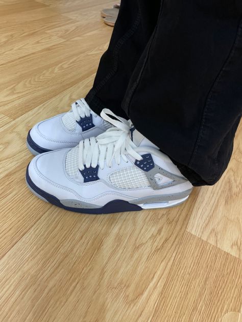 Jordan 4 Retro Midnight Navy Outfit, How To Style Jordan 4 Midnight Navy, Air Jordan 4 Retro Midnight Navy, Outfits With Midnight Navy 4s, Midnight Navy 4s Outfit, Jordan 4 Retro Navy, Midnight Navy Jordan 4 Outfit, Jordan 4 Navy Blue, Jordan 4s Midnight Navy