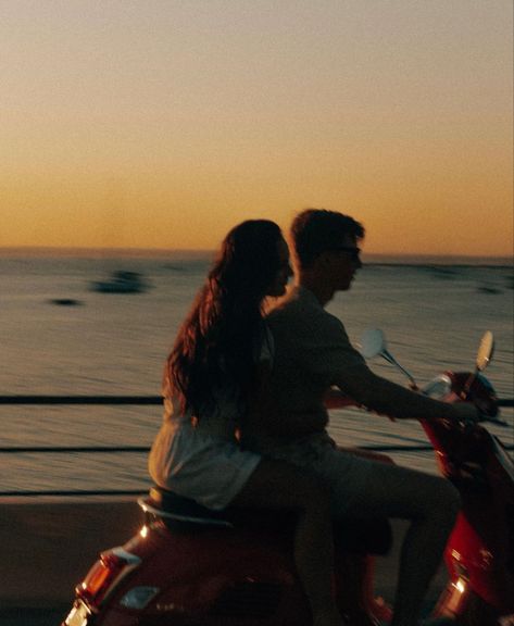 #mediterranean #summer #italiansummer #greece #italy #croatia #vespa #honeymoon #honeymoonideas #vintagephotography #couplephotos #dateideas Making Love Aesthetics, Couple On Vespa, Manifest Travel, European Love, European Lifestyle, Love And Gelato, Italy Love, Italian Romance, Mediterranean Summer