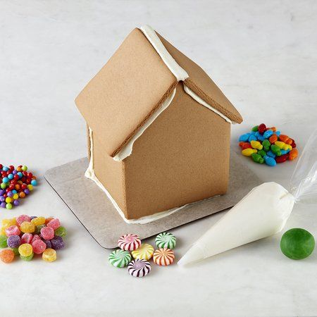 Gingerbread House Icing, Gingerbread House Kit, Homemade Gingerbread House, Gingerbread House Decorating, Ginger Bread House Diy, Gingerbread House Recipe, Cool Gingerbread Houses, Gingerbread House Template, Gingerbread House Parties