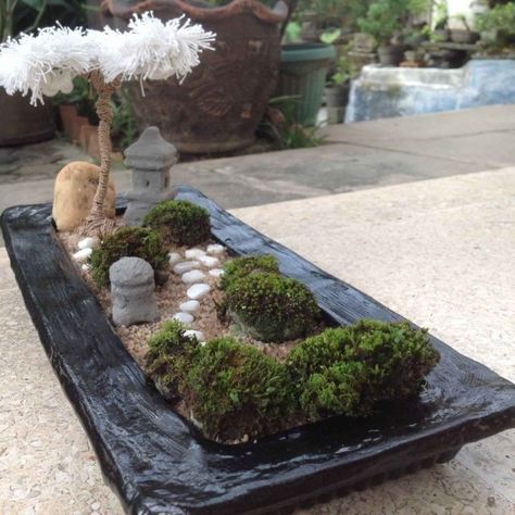 Small Zen Garden Ideas, Mini Zen Garden Design, Mini Zen Garden Ideas, Jardin Zen Miniature, Mini Jardin Zen, Zen Garden Ideas, Small Zen Garden, Miniature Zen Garden, Garden Japanese