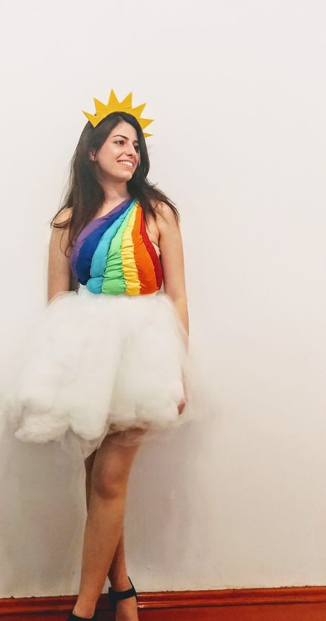 Rainbow Spirit Day, Carnival Party Ideas For Adults, Reading Rainbow Costume, Pride Costume Ideas, Rainbow Costume Women, Rainbow Costume Kids, Diy Rainbow Costume, Rainbow Bright Costume, Rainbow Costume Diy