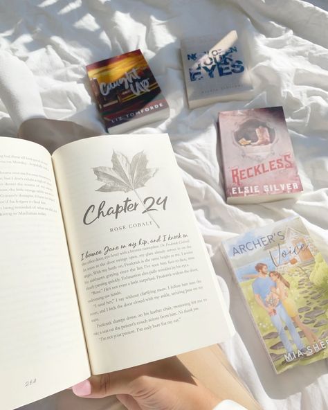 Chapter 24 🎂 Can’t believe I’m celebrating my second birthday on bookstagram already 🥹 I just had to use some of my favorite books for this picture!! 💌 I’m leaving for Edinburgh tomorrow to go to RARE so today will be full of preparing and packing >> so excited 😍😍 • • • Book girlies - readers - romance books - birthday - bookish post - book community - readers of instagram Book Girlies, My Favorite Books, Book Community, Second Birthday, Silver Roses, Romance Books, Name Plate, So Excited, Edinburgh