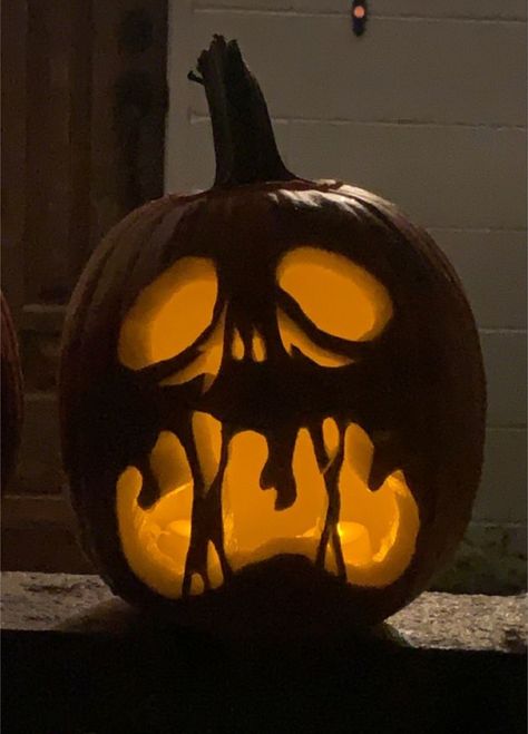 Pumpkins Carving Ideas Scary, Pumkins Ideas Halloween, Pumkin Ideas Scary, Pumkin Carving Ideas Easy Scary, Halloween Jackolantern Ideas, Funky Pumpkin Carving, Craved Pumpkins Ideas, Carved Punkins, Scary Pumpkin Carving Easy