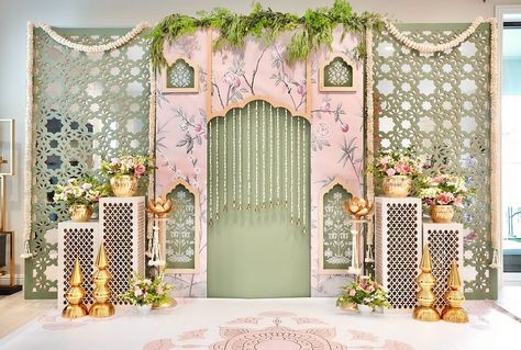 Haldi Backdrop, Indian Baby Shower Decorations, Leaf Decor Wedding, Naming Ceremony Decoration, Reception Stage Decor, Simple Stage Decorations, Themed Wedding Decorations, Wedding Stage Backdrop, Wedding Decor Photos