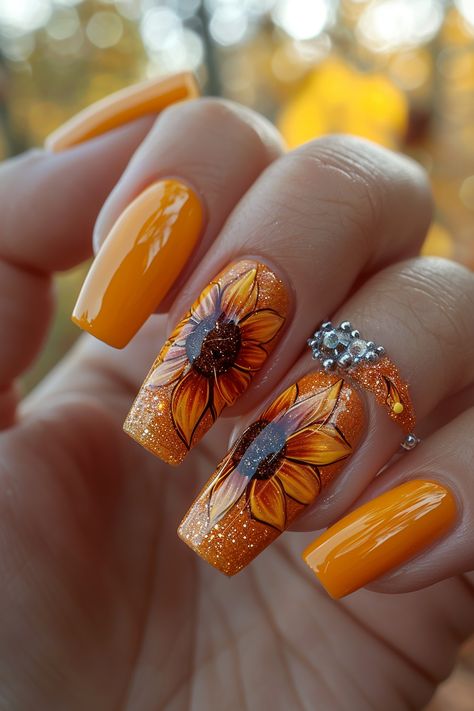 Nail Art Fall Designs, Gel Nail Designs Fall Colors, Fall Nails For A Wedding, Fingernail Designs Fall, Autumn Sunflower Nails, Nail Art Ideas For Fall, Cute Fall Nail Designs Acrylics, Short Fall Nail Designs Autumn, Fall Color Nail Designs Autumn