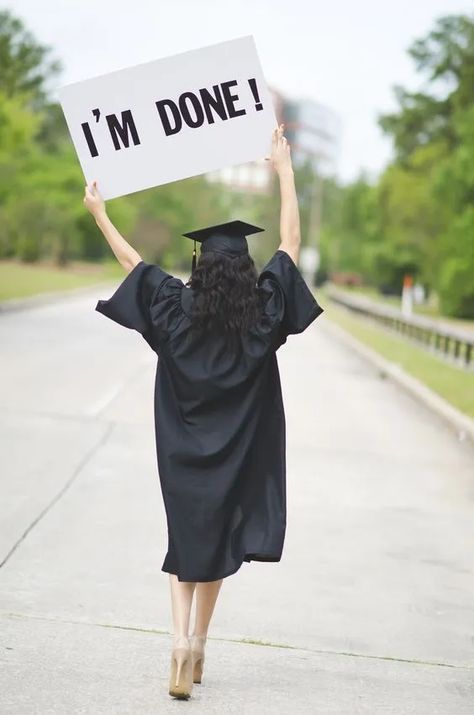 60 Best and Most Creative Graduation Party Ideas | The Dating Divas Graduation Pictures Props, Graduation Picture Props, Graduation Tips, Graduations Ideas, Masters Graduation Pictures, Graduation Goals, Graduation Pose, Graduation Pic Ideas, Cap And Gown Pictures