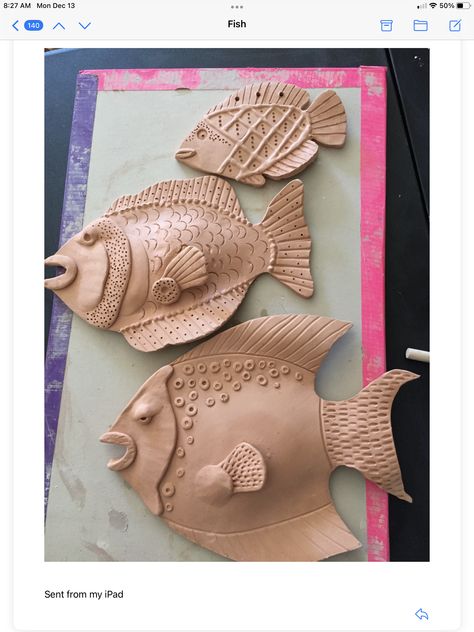 Clay Fish Sculpture Ideas, Clay Fish, Coil Pottery, Ceramic Sculpture Figurative, Pottery Animals, Kids Pottery, Pottery Handbuilding, Fish Sculpture, Ceramic Fish