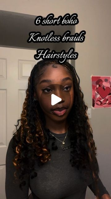 𝓒𝓱𝓲 𝓒𝓱𝓲 🦋 on Instagram: "Short boho knotless braids hairstyles ✨ #knotlessbraids #explore #braids #hairstyles #explorepage #reels #reelsinstagram" Hairstyles For Short Goddess Braids, How To Style Short Boho Knotless Braids, Short Braid Hairstyles Black Women, Styles For Short Boho Knotless Braids, Styling Short Boho Knotless Braids, Ways To Style Boho Knotless Braids Short, Hairstyles For Short Boho Braids, Ways To Style Short Boho Knotless Braids, Boho Bob Styles