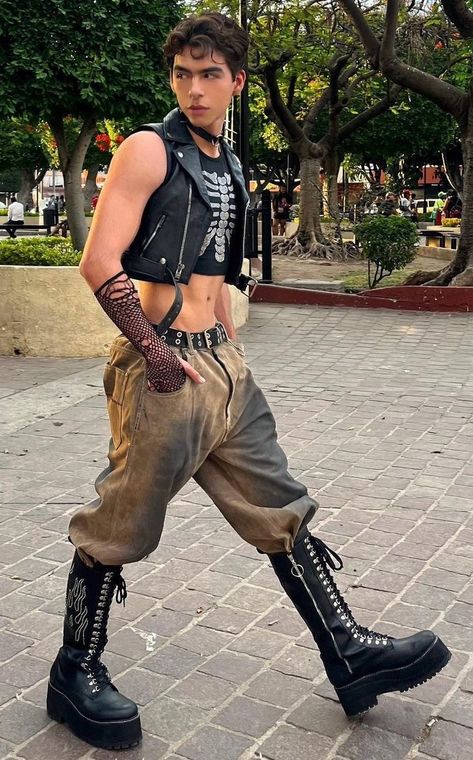 Guys Punk Outfit, Punk Boys Aesthetic, Male Clothing Styles Aesthetic, Lingerielook Outfit Men, Punk Queer Aesthetic, Punk Goth Fashion Men, Men In Harness, Punk Streetwear Men, Mens Outfits Alt