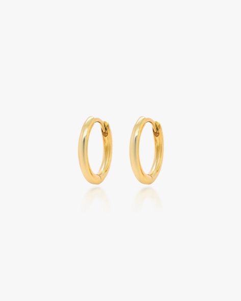 Brandy Melville Gold Hoop Earrings, Christmas List Items, Mini Gold Hoops, Minimalist Vibe, Golden Hoops, Simple Hoop Earrings, Small Gold Hoops, Ear Party, Mini Hoop Earrings