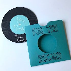 Not So Cli-Shéa: Vinyl Record Valentine with Cricut Vinyl Record Scrapbook, Vinyl Record Card Ideas, Record Valentine Cards, Presents For One Year Anniversary, Vinyl Record Birthday Cards, Paper Records Diy, Heart Shaped Vinyl Record Diy, Record Birthday Cards, Valentines Card Cricut