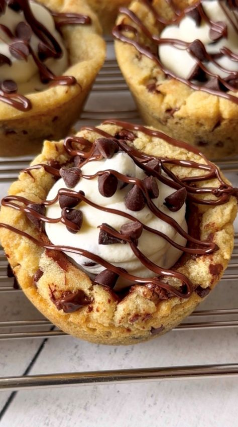 Cannoli Cookie Cups — Sweet Monkey Cannoli Frosting, Cannoli Cookie, Mini Patisserie, Chocolate Chip Cookie Cups, Holy Cannoli, Cookie Cups Recipe, Make Chocolate Chip Cookies, Soft Chocolate Chip Cookies, Chill Time