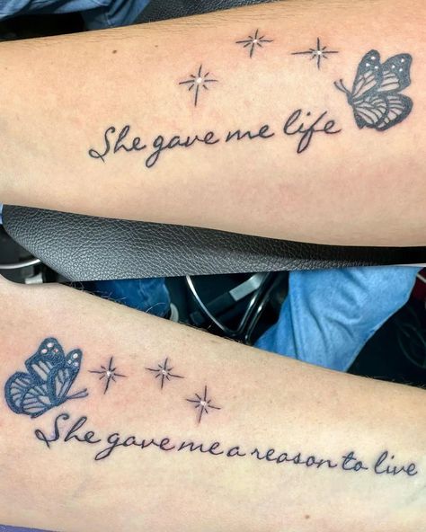 mother daughter tattoos #motherdaughtertattoos #motherdaughtergoals #tattoo #matchingtatto #butterflytattoo #butterfly #mommyandme #life #tattooideas #qoute Mom Daughter Tattoos Butterfly, Tattoos About Being A Mom, Mother Daughter Tattoos With Butterflies, Tattoo For Your Mother, Match Mom And Daughter Tattoos, Tattoo Ideas For Moms And Daughters, Mother Daughter Shoulder Tattoos, Tattoos For Mother And 2 Daughters, Tattoo Idea Mother Daughter