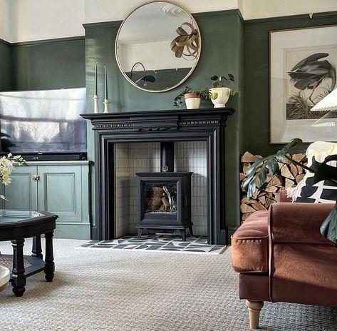 Log Burner Living Room, Dark Green Living Room, Green Lounge, Snug Room, Victorian Living Room, Dark Living Rooms, Living Room Decor Fireplace, Cosy Living Room, Room Transformation