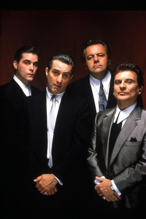 Goodfellows :) Sonny Corleone, Suits And Ties, Don Corleone, Men In Suits, Ray Liotta, Gangster Movies, Wise Guys, Goodfellas, Movies And Series