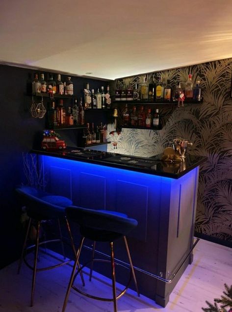 Bar For Basement Small Spaces, Home Bar Apartment, Small Bar Interior Design, Home Bar Room Ideas, Small Bar Design, Home Bar Ideas Small Corner, Small Bar Ideas For Home, Bar Lighting Ideas, Corner Bar Ideas