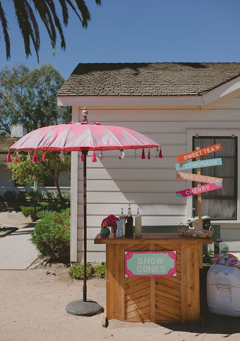 Grown up snow cone station - love! Modern mexican themed wedding | Event design by Pow Wow Events | Photo by John Newsome Photography | Read more - http://www.100layercake.co... Snow Cone Station, Snow Cone Stand, Mexican Themed Weddings, Modern Mexican, Concession Stand, Themed Drinks, Backyard Entertaining, Snow Cones, Wedding Event Design