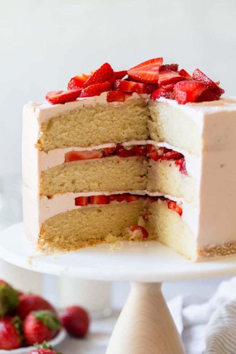 Vanilla Cake With Strawberries, Strawberry Vanilla Cake, Grandbaby Cakes, Cake With Strawberries, Shortcake Cake, Strawberry Shortcake Cake, Moist Vanilla Cake, Strawberry Shortcake Recipes, Shortcake Recipe