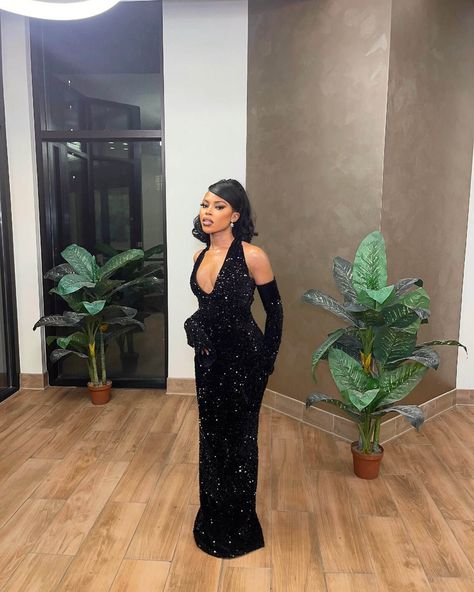 Classy Gowns | Kess Designs Jewel Prom Dresses, Md Prom Dresses, Extra Prom Dresses Long, Prom Fits 2023, Md Dresses 2023 Black, Mascarade Dress Ideas, Elegant Prom Dresses Black Women, Formal Dresses Glitter, Formal Dresses For Black Woman