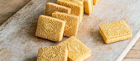 Prue Leith's Custard Creams - The Great British Bake Off | The Great British Bake Off Great British Bake Off Recipes Biscuits, British Biscuits Recipe, Custard Cream Biscuits, Custard Cookies Recipes, Great British Bake Off Recipes, British Biscuit Recipes, Custard Cream Recipe, Custard Biscuits, Gbbo Recipes