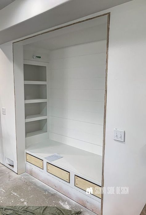 Walk In Closet Bench Seat, Entryway Bench Built In Closet, Closet With Built In Shelves, Built In Closet Bench, Closet Bench Ideas, Book Shelf In Closet, Closet Bench Seat, Nook Shelving, Built In Reading Nook