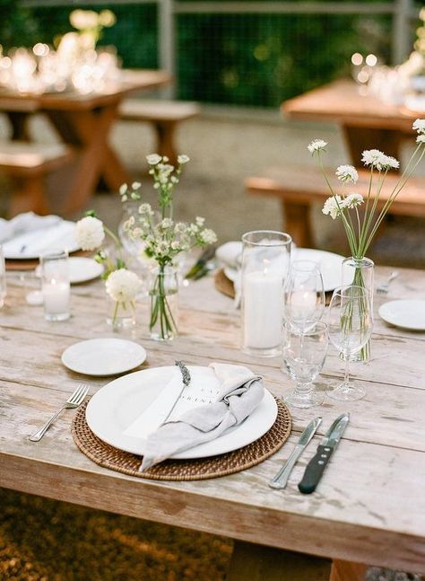 The Ultimate Guide to Planning the Perfect DIY Wedding Minimalistic Wedding Reception Tables, Flowers For Farm Table Wedding, Romantic Simple Wedding Decor, Simple White Table Setting Wedding, Minimal Decor Wedding Table, Wedding Tables Minimalist, Simplistic Table Decor Wedding, Spring Minimalist Wedding, Dainty Wedding Flowers Table