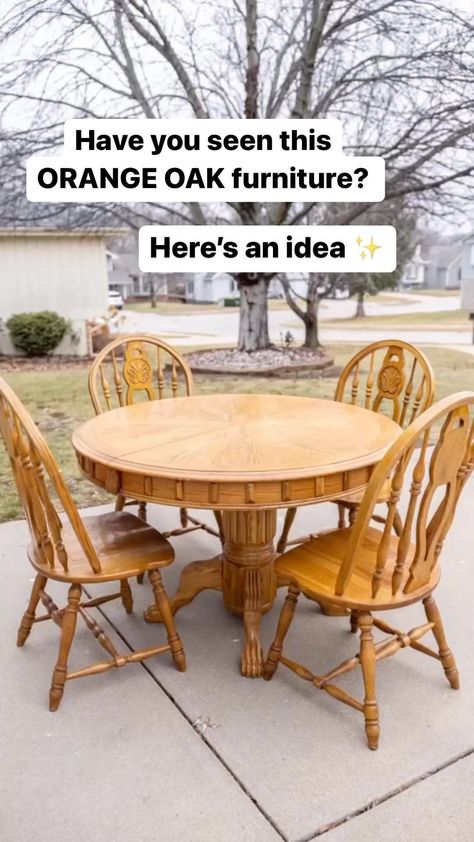 Refurbished Kitchen Tables, Painted Dining Room Table, Oak Table And Chairs, Refurbished Table, Old Kitchen Tables, Refinished Table, Kitchen Table Oak, Dining Room Table Makeover, Painted Kitchen Tables