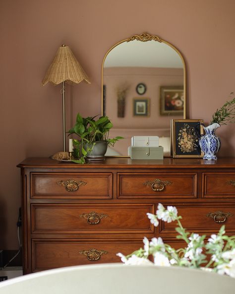 Antique Sideboard Styling, Styling Antique Dresser, Mirror Above Tall Dresser, Books On Bedside Table, Dresser In Office Ideas, Styling Antique Furniture, Dresser Vignette Bedroom, Secretary Desk Decor Ideas, Top Dresser Decor Ideas