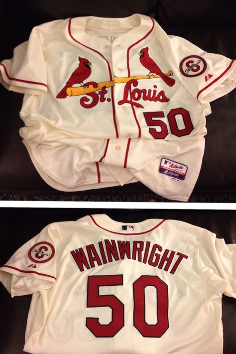 St. Louis Cardinals 2013 Alternate w/Stan Musial memorial patch - Adam Wainwright Adam Wainwright, Custom Fitted Hats, Vintage Shirt Design, Streetwear Tshirt Design, Clothing Store Displays, Jersey Baseball, Concept Clothing, Baseball Design, Baseball Outfit