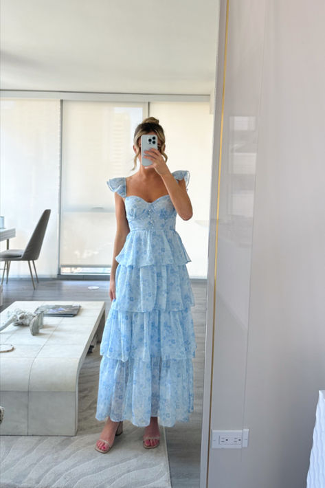 Wedding Guest Dress Floral, Garden Wedding Dress Guest, Blue Wedding Guest Dresses, Floral Bridesmaid Dresses, Dress Code Wedding, Baby Blue Dresses, Blue Bridesmaid Dress, Summer Garden Party, Dress Wedding Guest