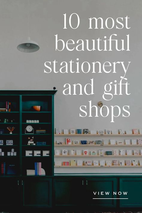 Gift Shop Displays Retail Stores, Stationary Retail Display, Small Gift Shop Interior Design Ideas, Stationary Store Display, Boutique Gift Wrapping Ideas, Stationery Interior Design, Tiny Gift Shop Interiors, Gift Shop Interiors Display, Gift Store Ideas