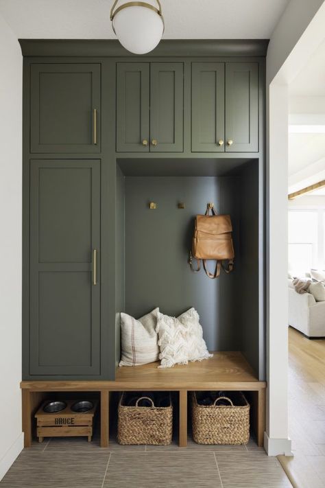 Mudroom Locker Colors, Olive Green Mudroom Cabinets, Mudroom Locker Paint Colors, Mud Room Living Room Combo, Green Cabinet Laundry Room, Dark Green Mudroom, Green Mudroom Cabinets, Mud Room Paint Colors, Corridor Cupboard