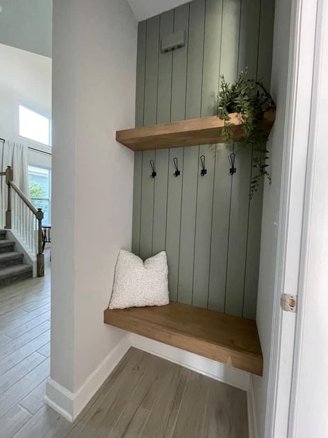 Backdoor Entry Into Laundry Room, Small Hallway Bootroom, Small Front Entrance Closet Ideas, Small Entry Mudroom Entrance, Mudroom Nook Entryway, Hall Cloakroom Ideas, Extra Small Mudroom Ideas, Mudroom Ideas Simple, Small Mudd Rooms