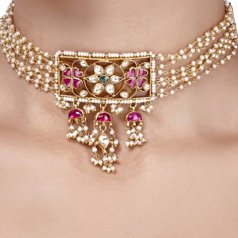 Indian Wedding Jewelry Sets, Simple Choker, Kundan Work, Antique Necklaces Design, Choker Necklace Designs, Modern Gold Jewelry, Jewelry Set Design, Antique Bridal Jewelry, Indian Jewellery Design Earrings