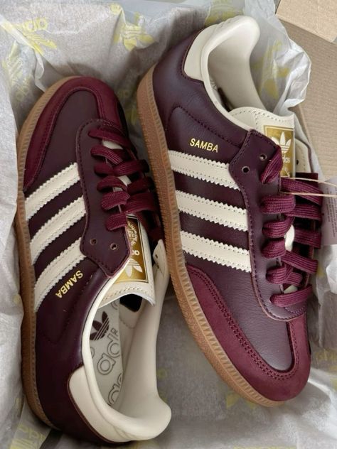 Looks Adidas, Samba Shoes, Dr Shoes, Adidas Samba Og, Shoe Wishlist, Shoe Inspo, Aesthetic Shoes, Swag Shoes, Van Cleef Arpels